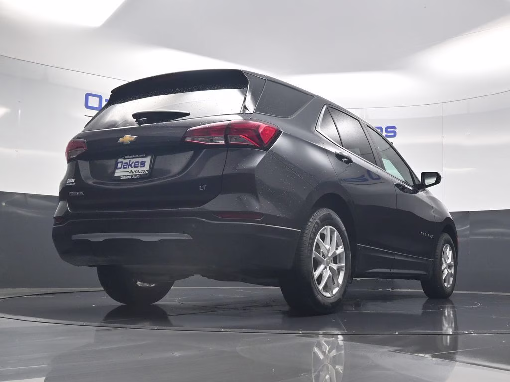 2022 Iron Gray Metallic Chevrolet Equinox LT FWD SUV