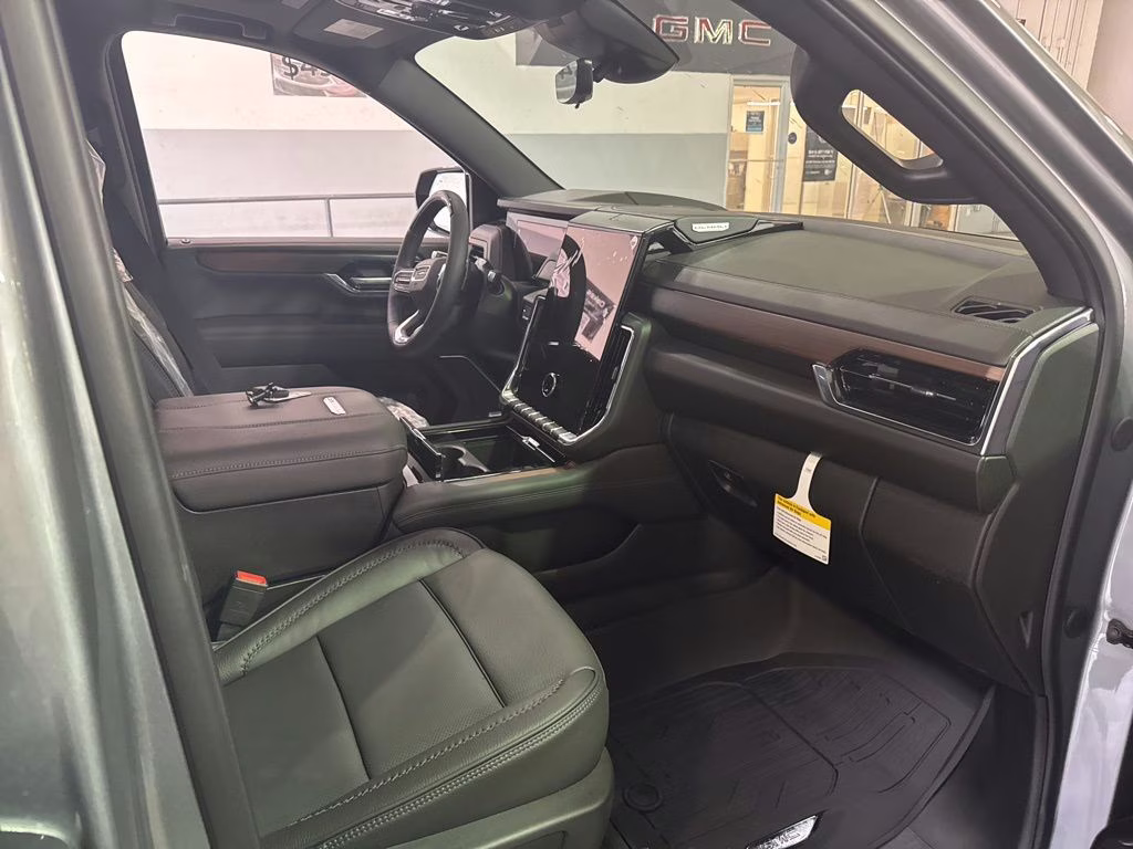 2026 Sterling Metallic GMC Yukon Denali 4X4 SUV