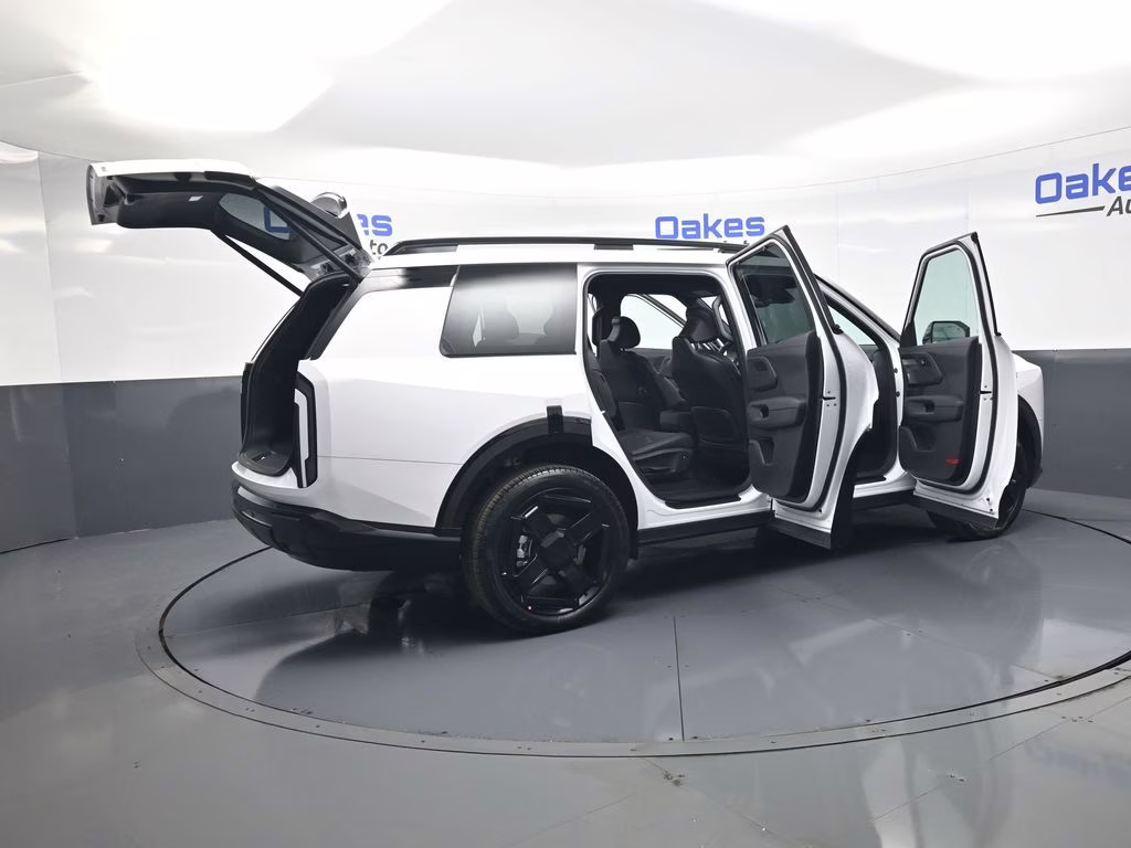 2027 Glacial White Pearl Kia Telluride X-Line EX AWD SUV