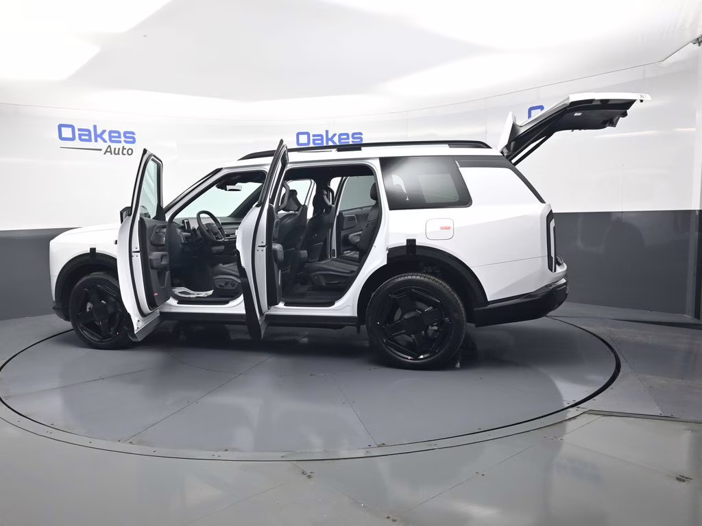 2027 Glacial White Pearl Kia Telluride X-Line EX AWD SUV