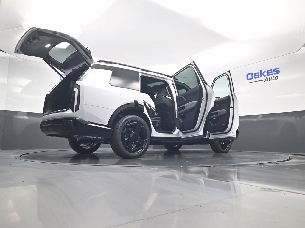 2027 Glacial White Pearl Kia Telluride Hybrid X-Line SX Prestige AWD SUV