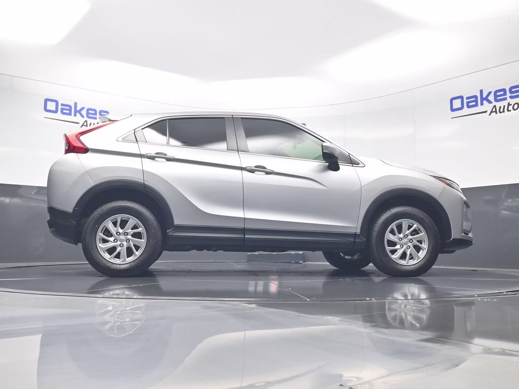 2018 Alloy Silver Metallic Mitsubishi Eclipse Cross ES 4X4 SUV