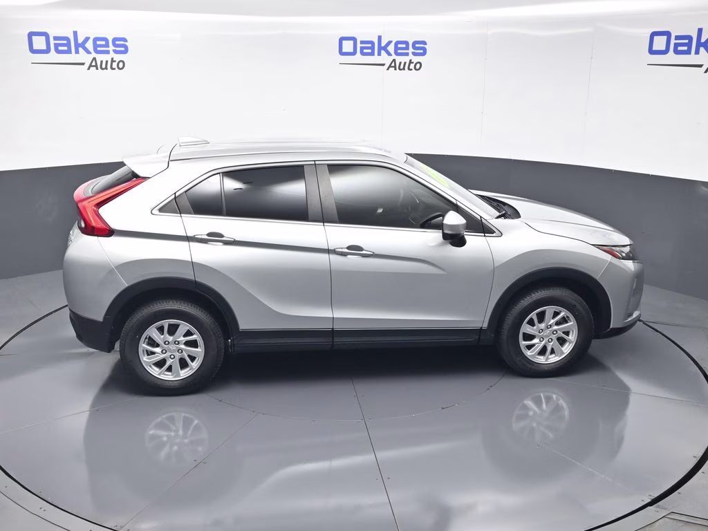 2018 Alloy Silver Metallic Mitsubishi Eclipse Cross ES 4X4 SUV