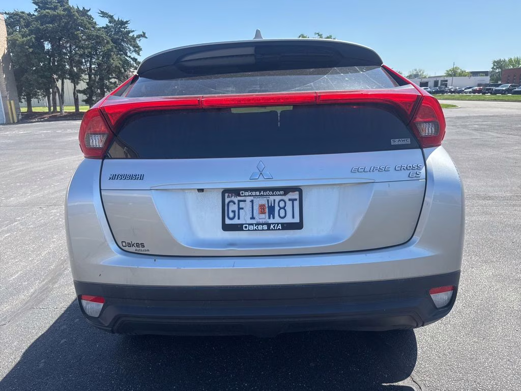 2018 Alloy Silver Metallic Mitsubishi Eclipse Cross ES 4X4 SUV