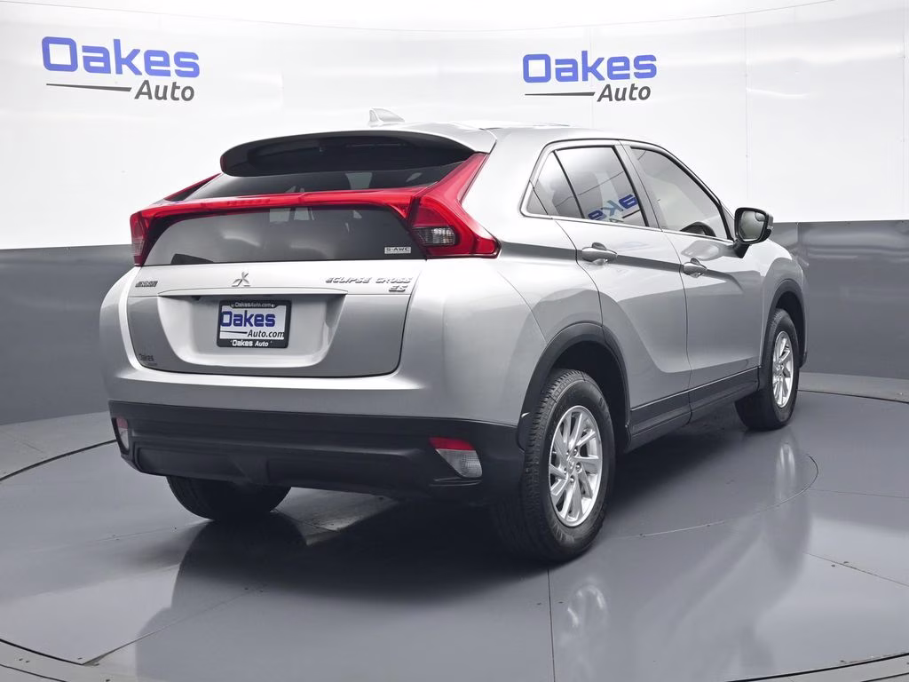 2018 Alloy Silver Metallic Mitsubishi Eclipse Cross ES 4X4 SUV