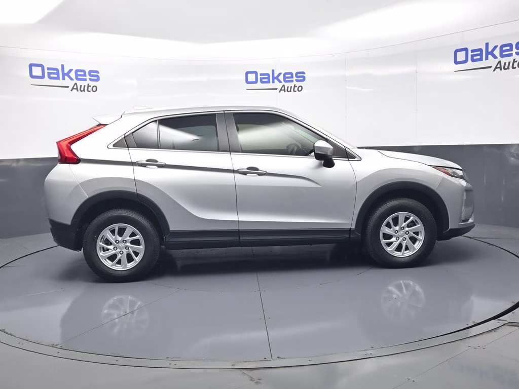 2018 Alloy Silver Metallic Mitsubishi Eclipse Cross ES 4X4 SUV