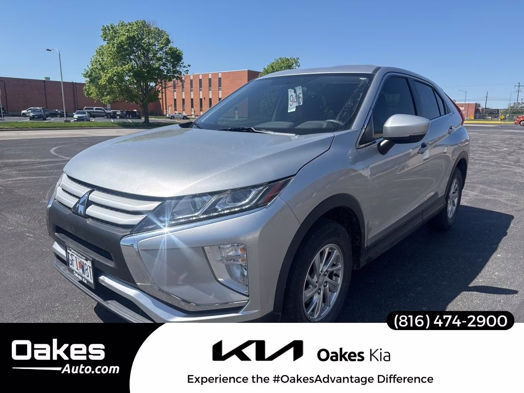 2018 Alloy Silver Metallic Mitsubishi Eclipse Cross ES 4X4 SUV