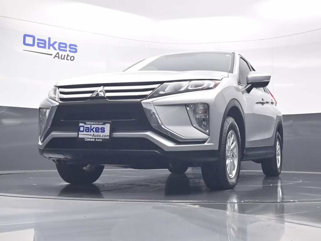 2018 Alloy Silver Metallic Mitsubishi Eclipse Cross ES 4X4 SUV