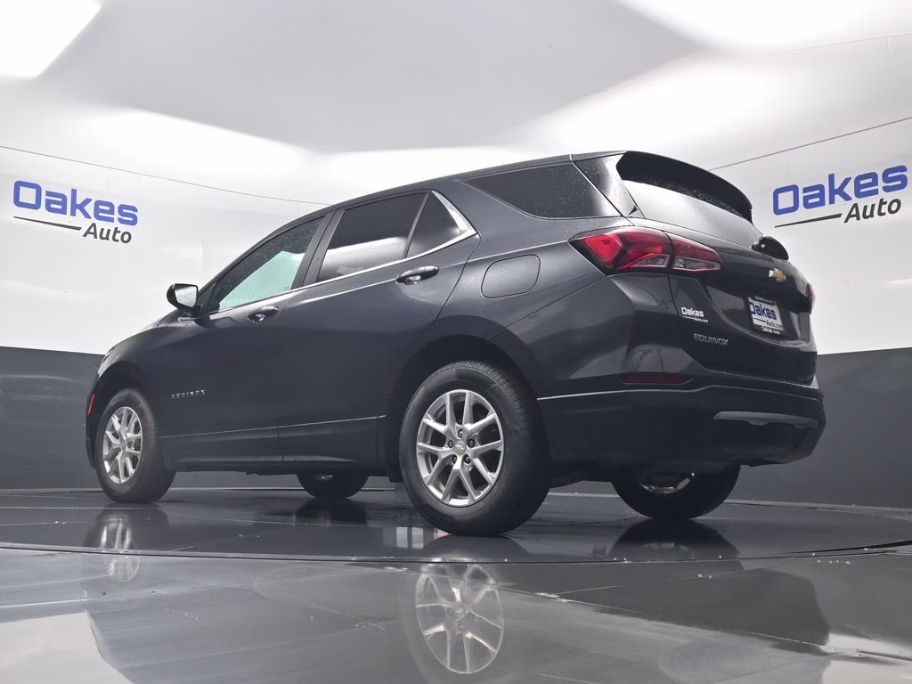 2022 Iron Gray Metallic Chevrolet Equinox LT FWD SUV