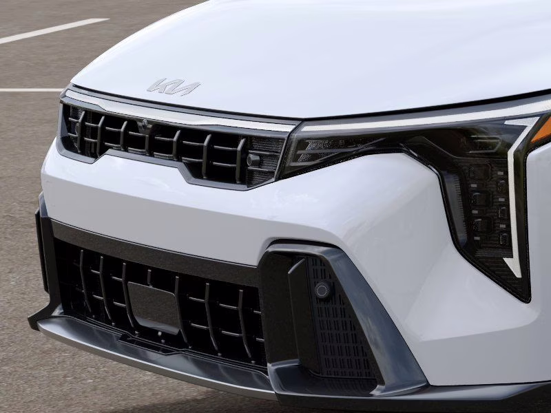 2026 Snow White Pearl Kia K4 GT-Line Turbo FWD Hatchback