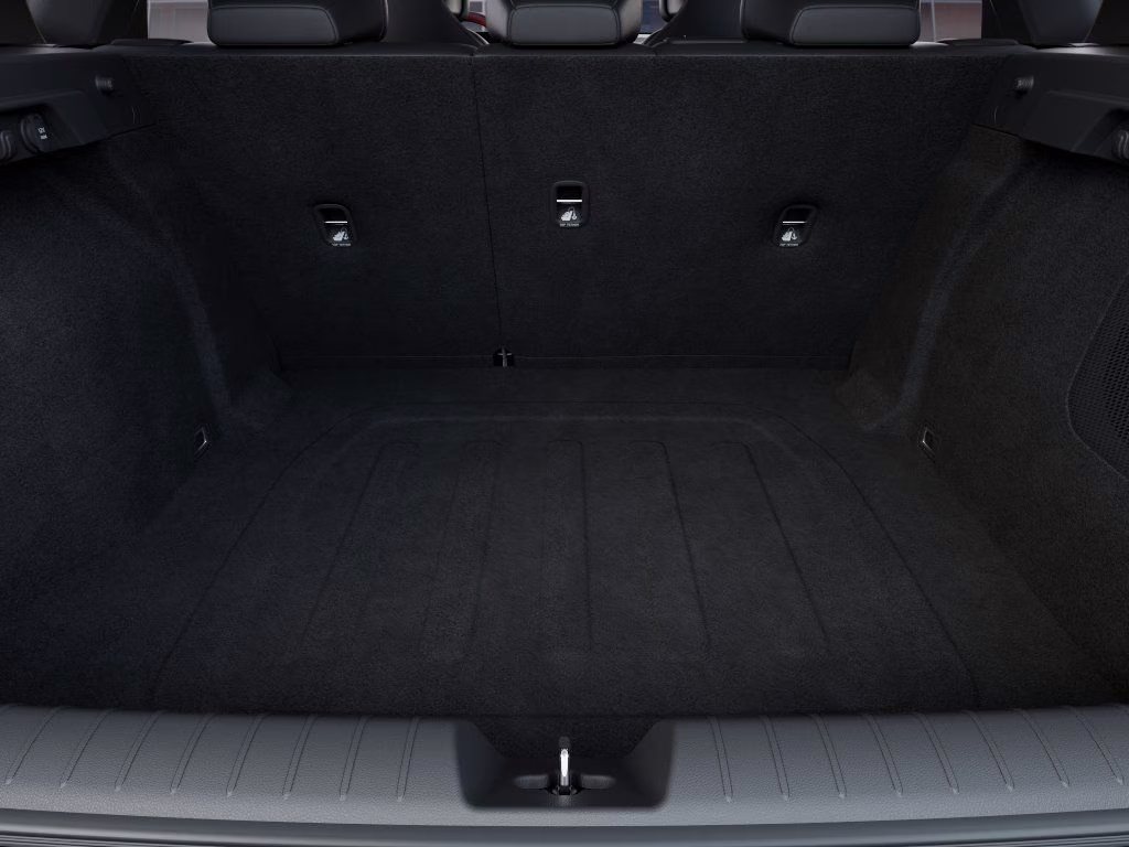 2026 Snow White Pearl Kia K4 GT-Line Turbo FWD Hatchback