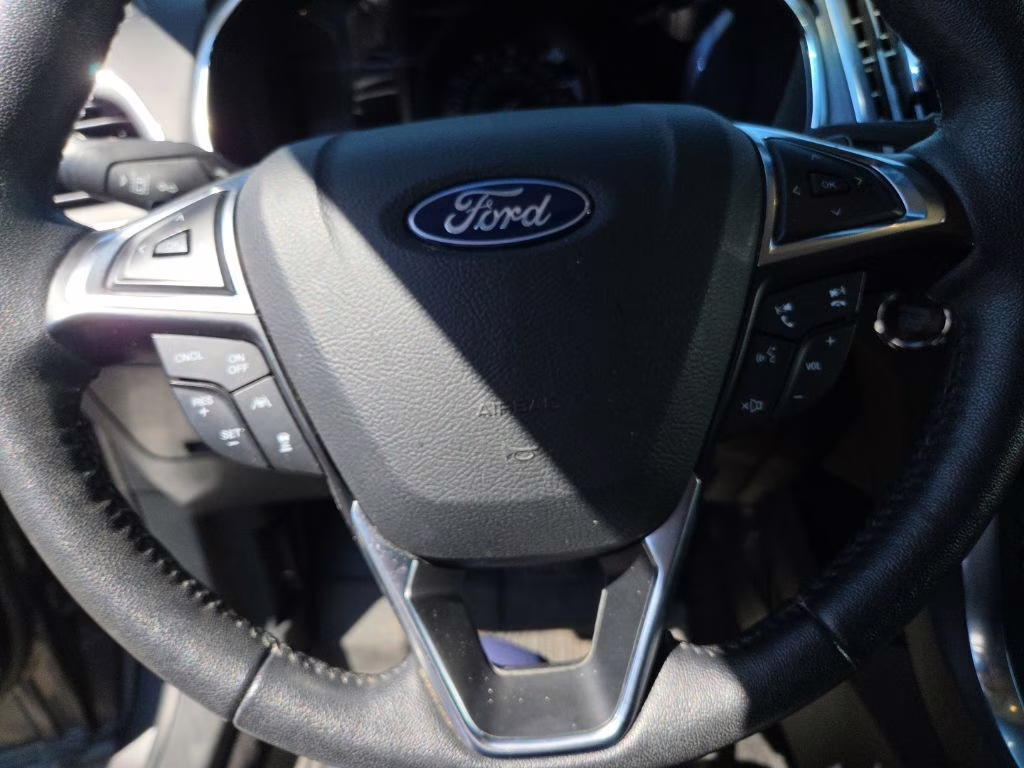 2020 Magnetic Metallic Ford Edge Titanium w/Adapt Cruise & Pano Roof AWD SUV