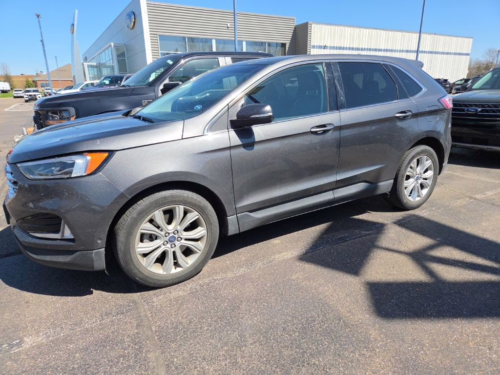 2020 Magnetic Metallic Ford Edge Titanium w/Adapt Cruise & Pano Roof AWD SUV