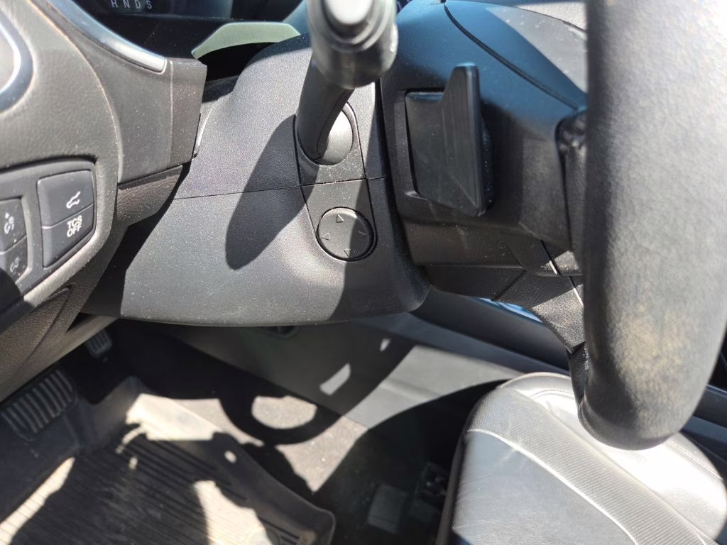 2020 Magnetic Metallic Ford Edge Titanium w/Adapt Cruise & Pano Roof AWD SUV