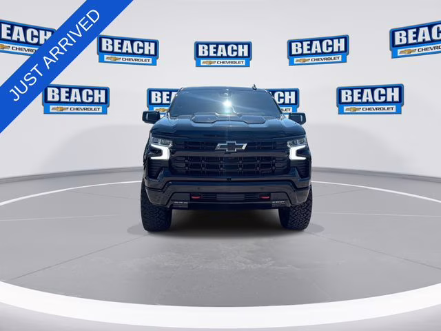 2024 Black Chevrolet Silverado 1500 LT Trail Boss 4X4 Truck