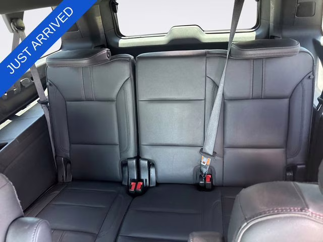 2021 Shadow Gray Metallic Chevrolet Suburban RST 4X4 SUV