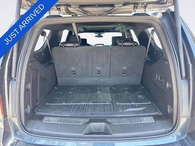 2021 Shadow Gray Metallic Chevrolet Suburban RST 4X4 SUV