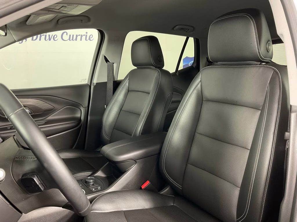 2023 Summit White GMC Terrain SLT FWD SUV