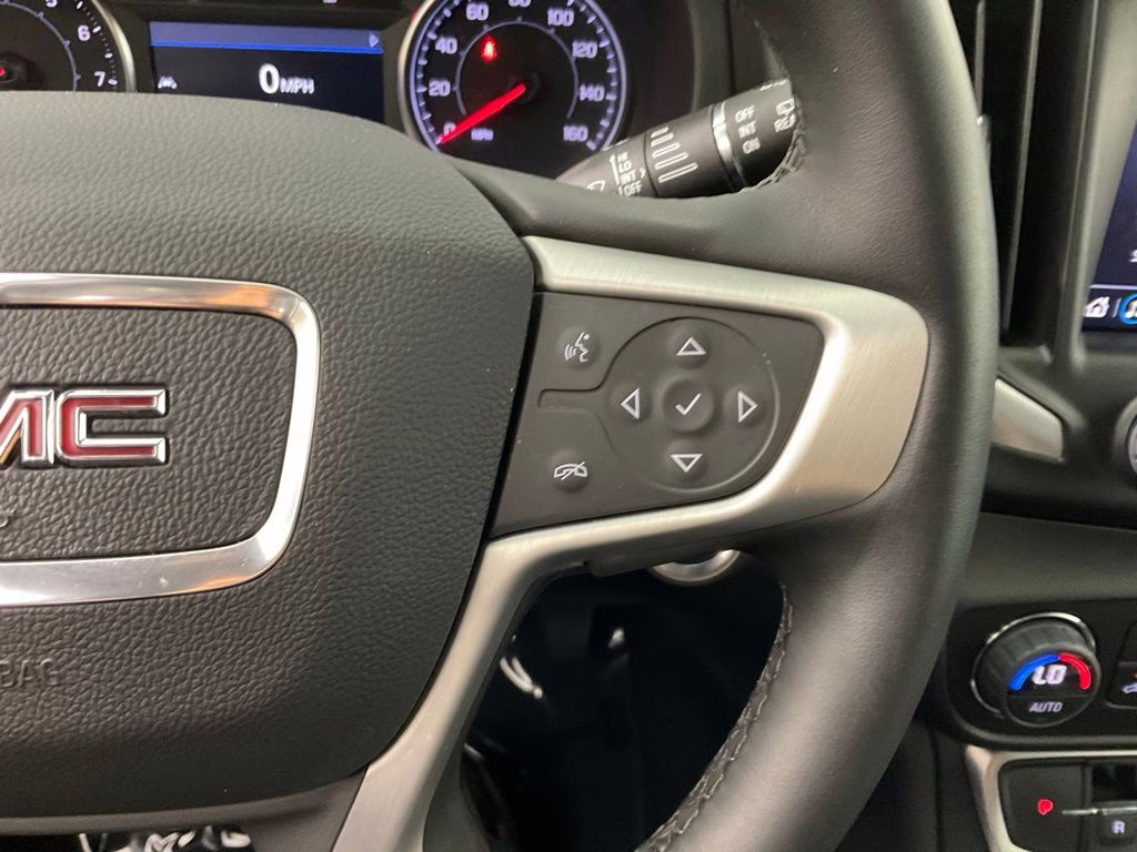 2023 Summit White GMC Terrain SLT FWD SUV