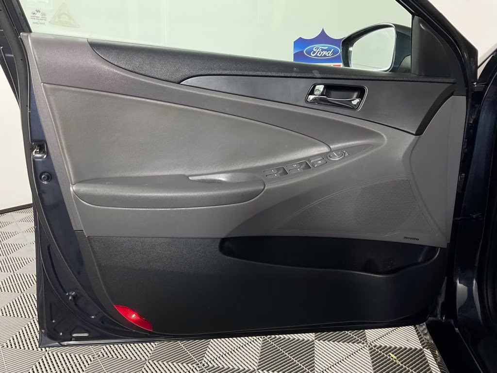 2011 Pacific Blue Hyundai Sonata GLS FWD Sedan