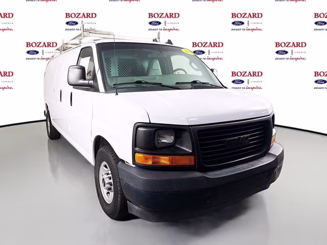 2017 GMC Savana 2500 Ext WB's photo