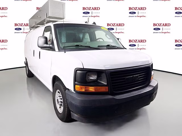 2017 GMC Savana 2500 Ext WB's photo