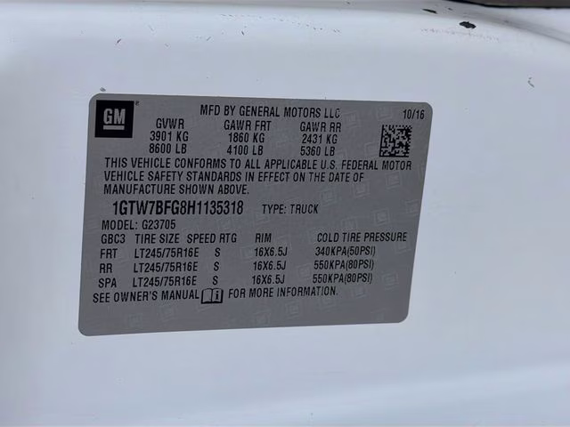 2017 Summit White GMC Savana 2500 Work Van RWD Van