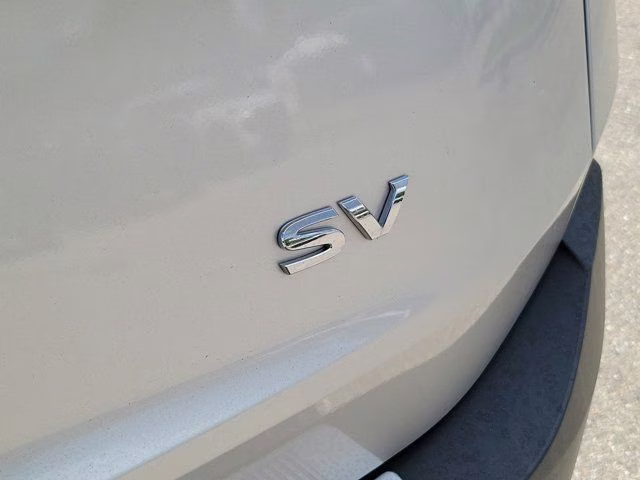 2023 Brilliant Silver Metallic Nissan Rogue SV FWD SUV