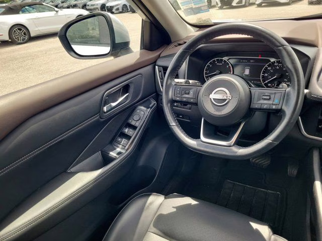 2023 Brilliant Silver Metallic Nissan Rogue SV FWD SUV