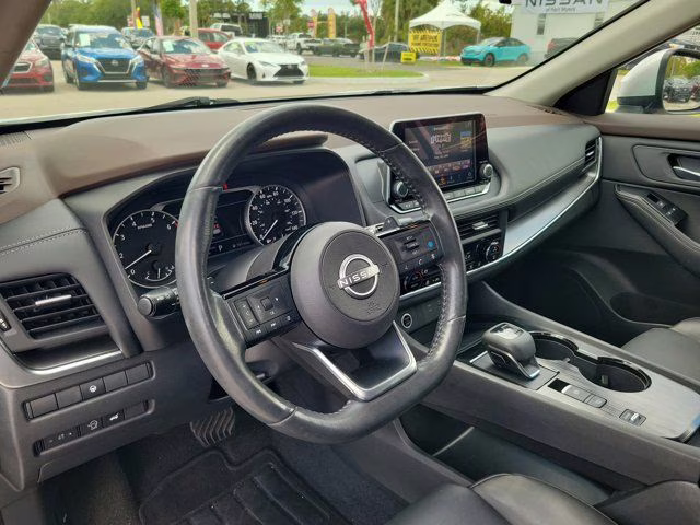 2023 Brilliant Silver Metallic Nissan Rogue SV FWD SUV