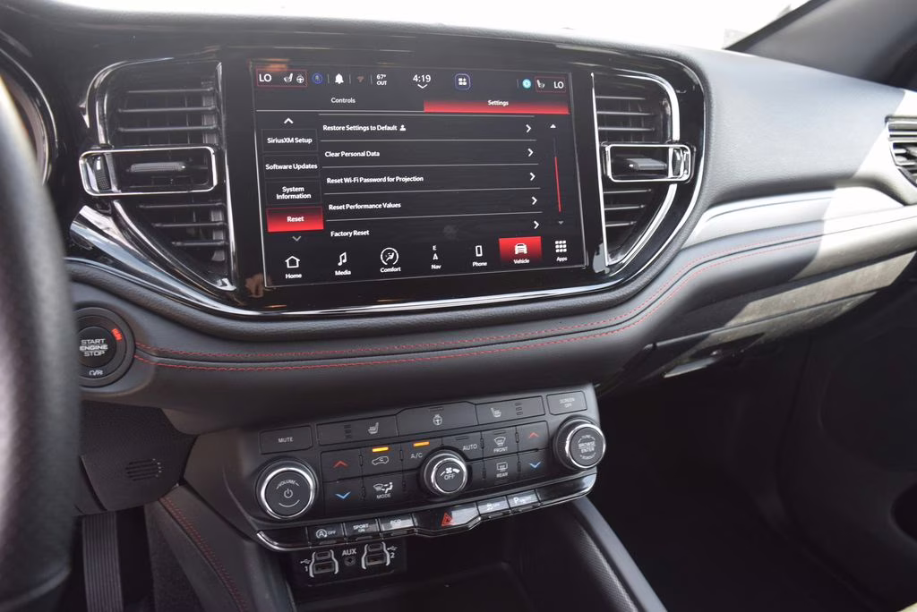 2025 White Dodge Durango GT AWD SUV