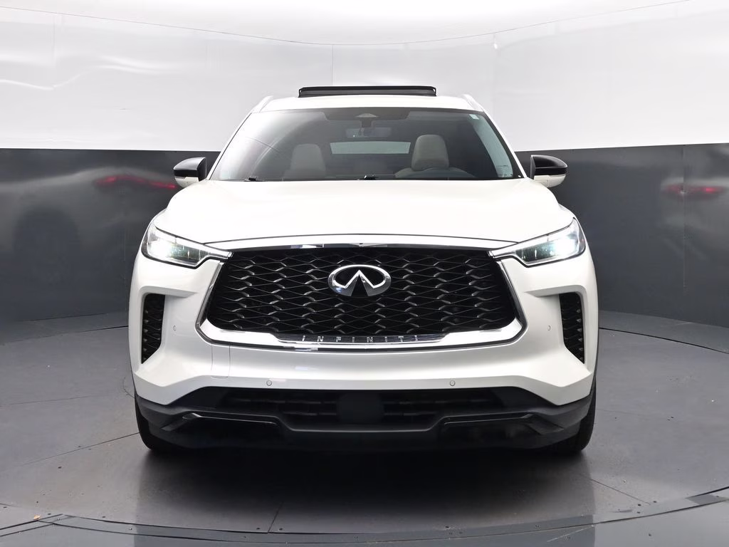 2023 Majestic White INFINITI QX60 LUXE AWD SUV