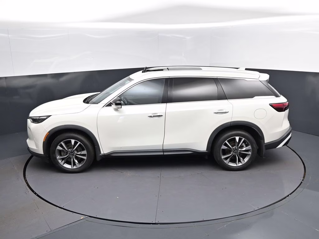 2023 Majestic White INFINITI QX60 LUXE AWD SUV