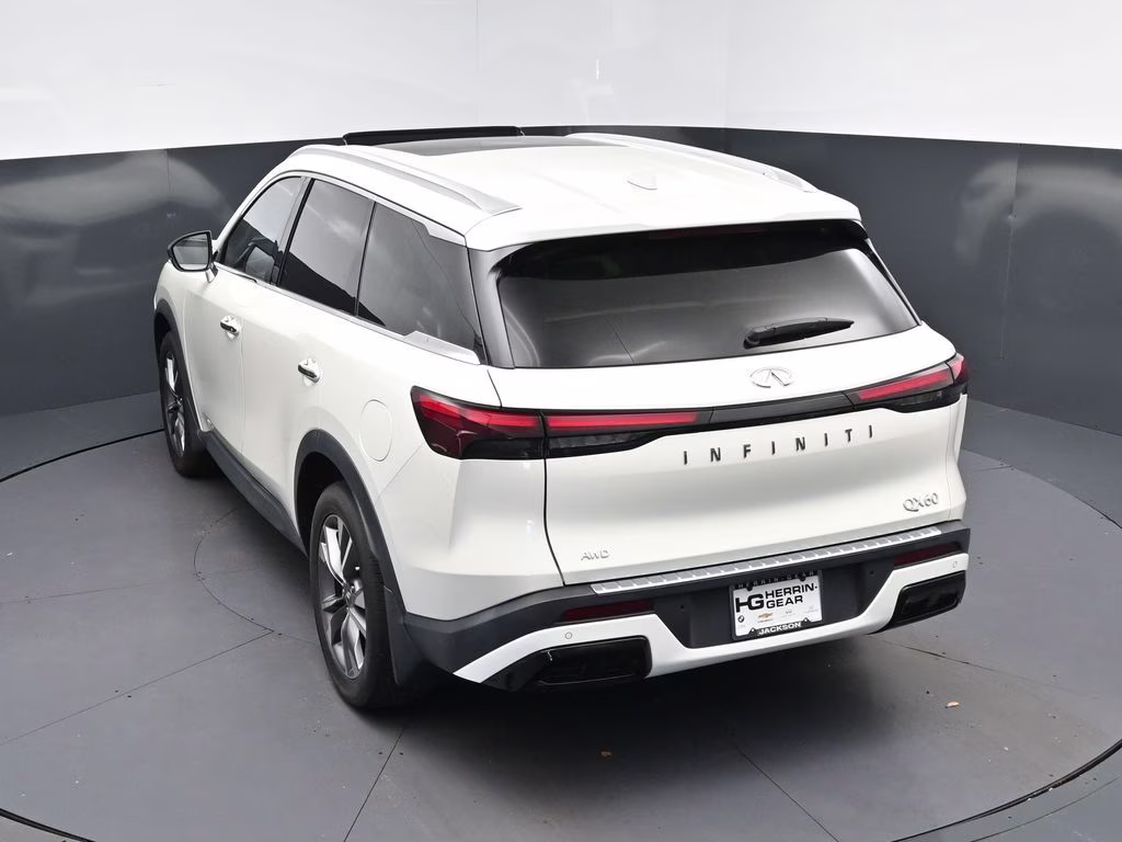 2023 Majestic White INFINITI QX60 LUXE AWD SUV