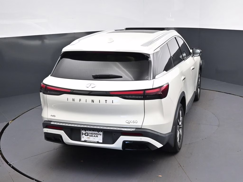 2023 Majestic White INFINITI QX60 LUXE AWD SUV