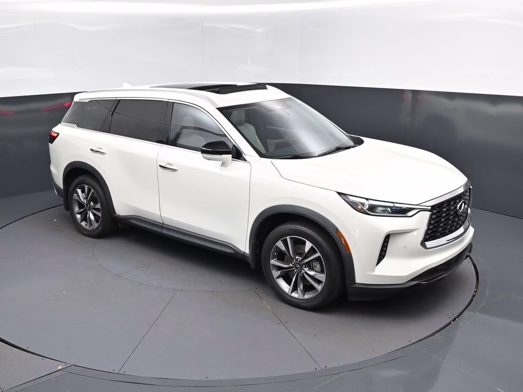 2023 Majestic White INFINITI QX60 LUXE AWD SUV