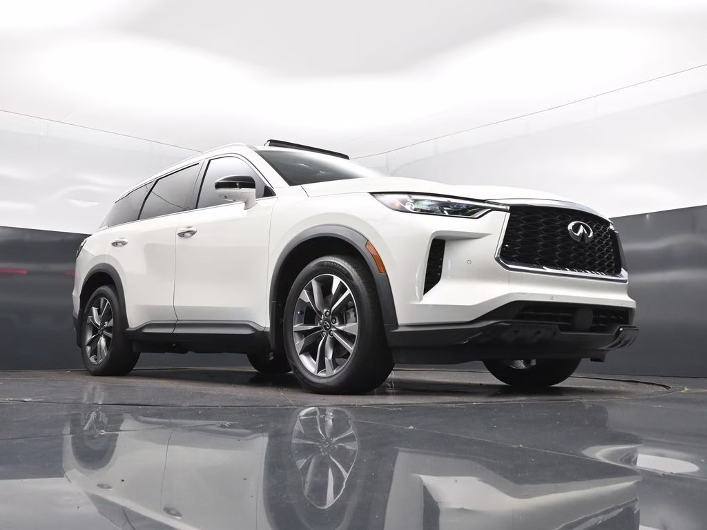 2023 Majestic White INFINITI QX60 LUXE AWD SUV