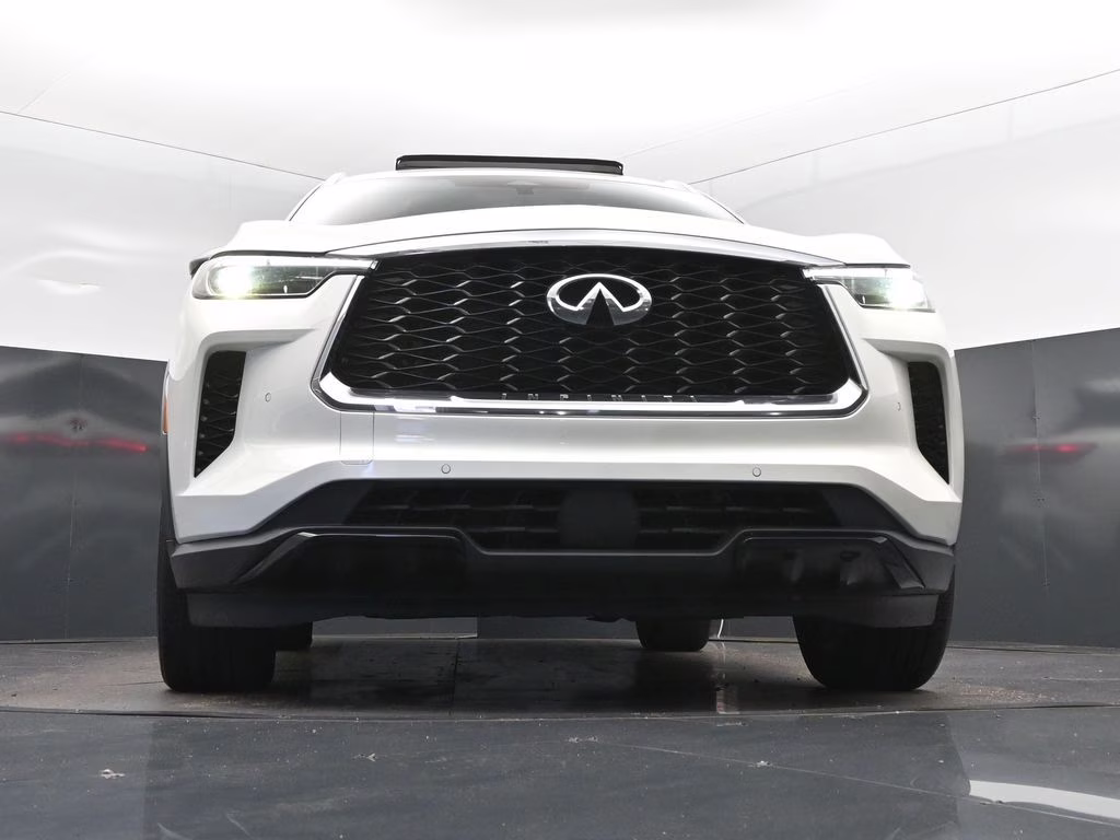 2023 Majestic White INFINITI QX60 LUXE AWD SUV