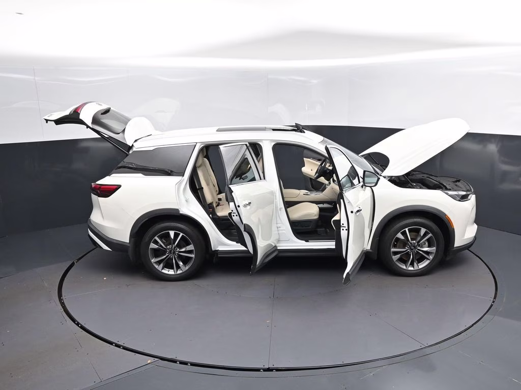 2023 Majestic White INFINITI QX60 LUXE AWD SUV