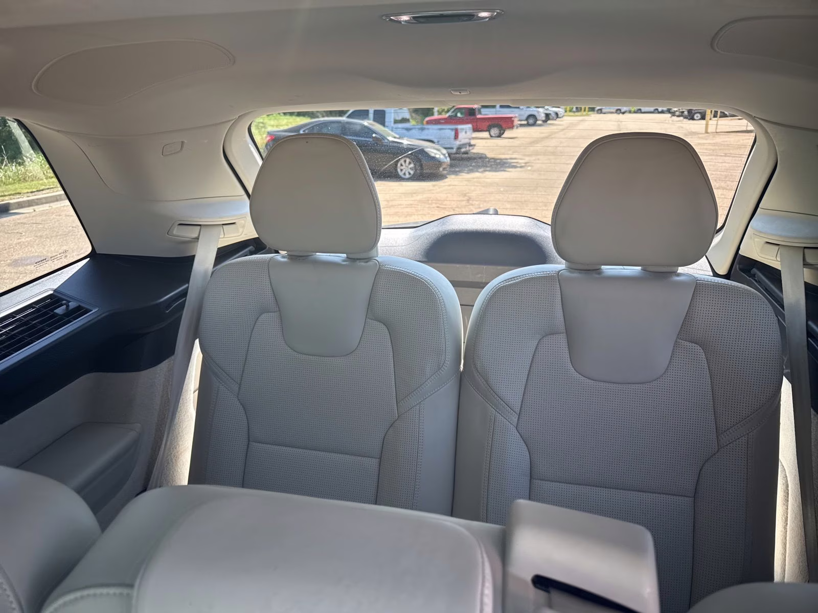 2016 Gray Metallic Volvo XC90 T6 Inscription AWD SUV