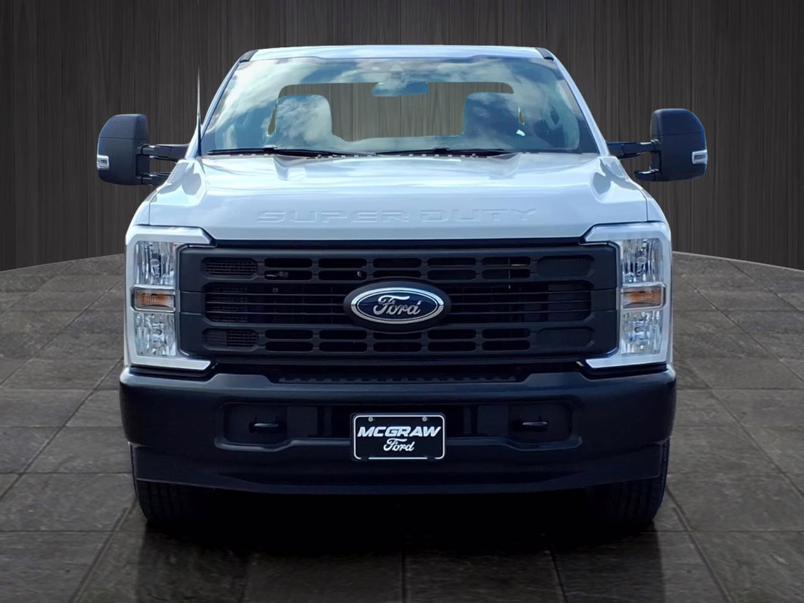 2026 Oxford White Ford Super Duty F-250 SRW XL RWD Truck