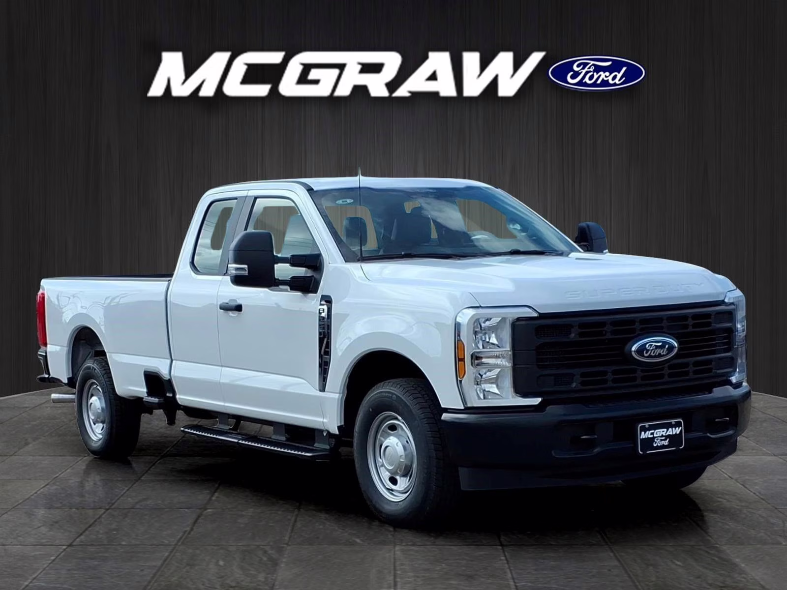 2026 Oxford White Ford Super Duty F-250 SRW XL RWD Truck