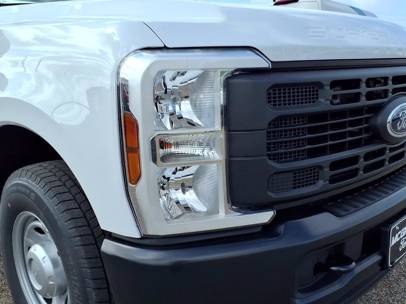 2026 Oxford White Ford Super Duty F-250 SRW XL RWD Truck