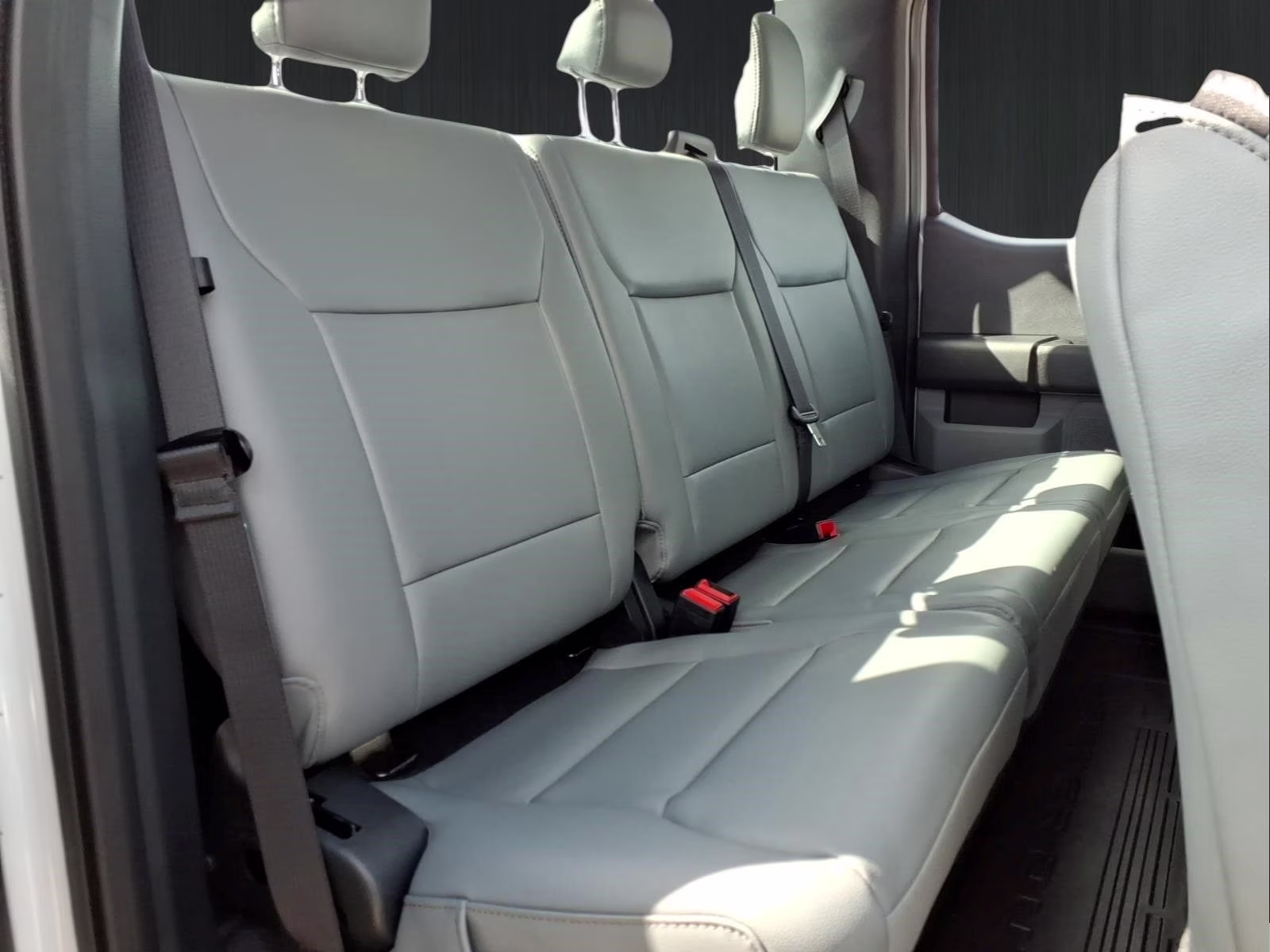 2026 Oxford White Ford Super Duty F-250 SRW XL RWD Truck