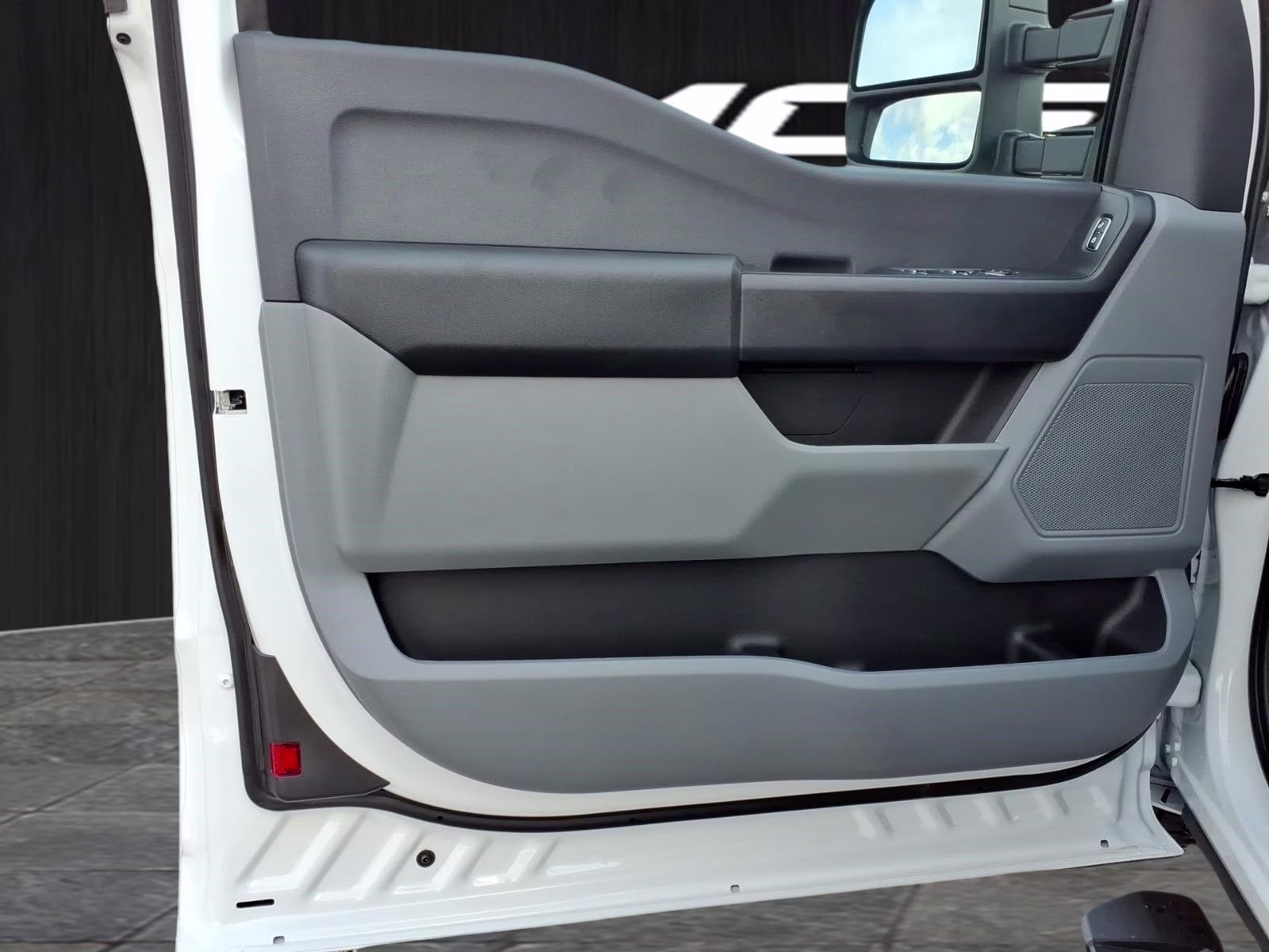 2026 Oxford White Ford Super Duty F-250 SRW XL RWD Truck