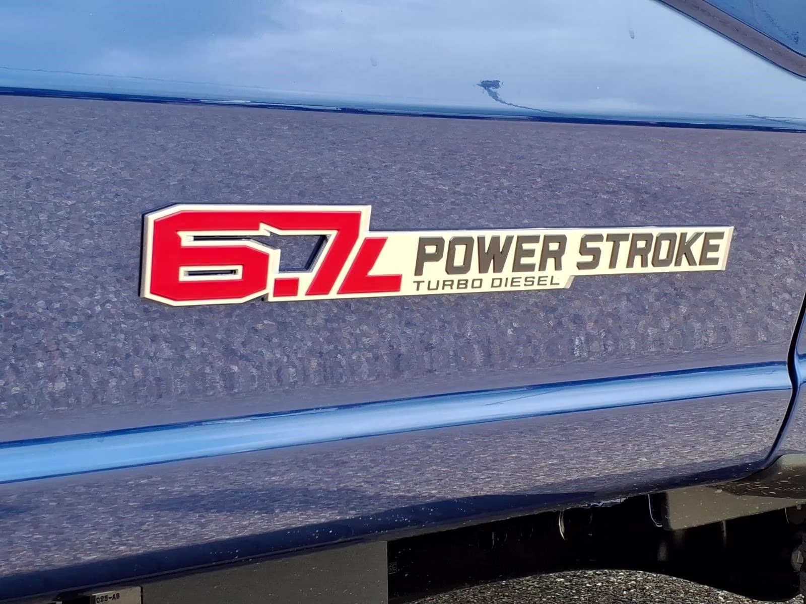 2026 Blue Ford Super Duty F-350 SRW Lariat 4X4 Truck