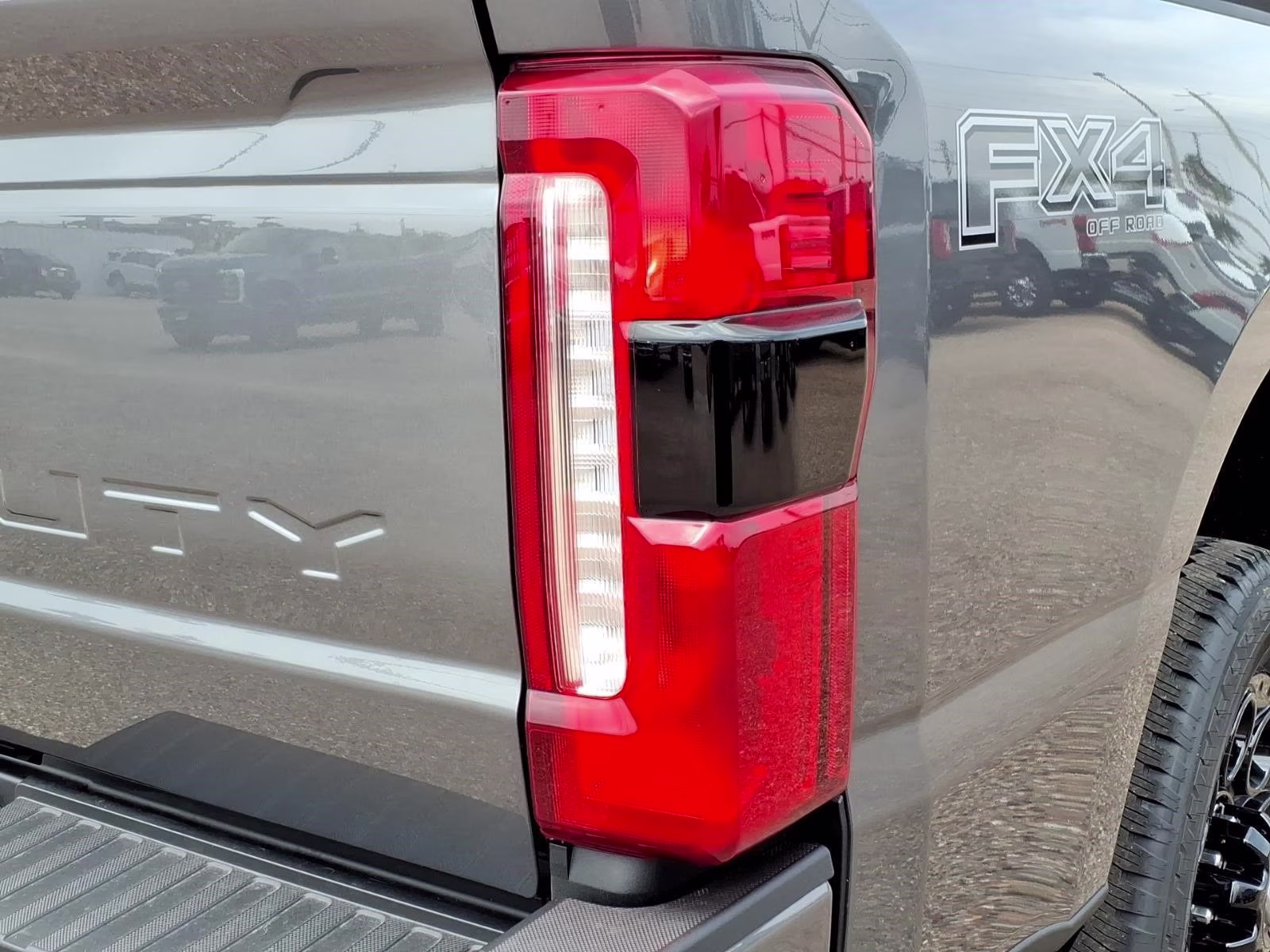 2026 Gray Ford Super Duty F-350 SRW Lariat 4X4 Truck