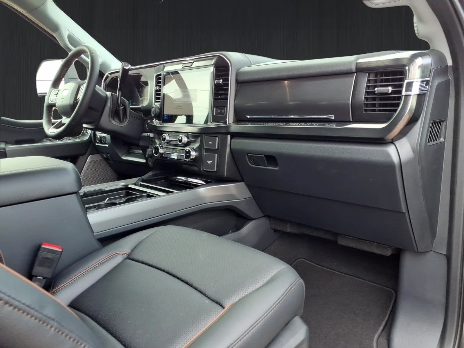 2026 Gray Ford Super Duty F-350 SRW Lariat 4X4 Truck