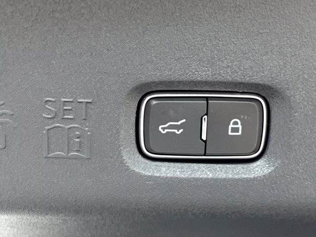 2026 Gray Metallic Ford Expedition Active RWD SUV