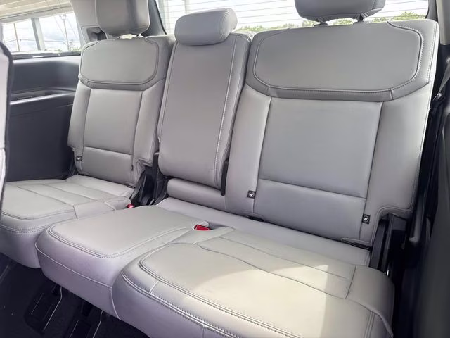 2026 Gray Metallic Ford Expedition Active RWD SUV